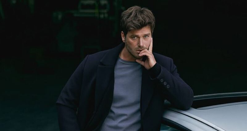 Kıvanç Tatlıtuğ Mavi Instagram profile