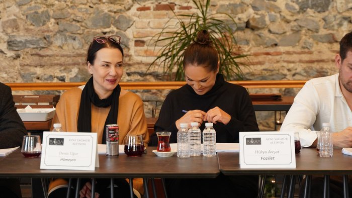 Pierwsze spojrzenie „Aynı Yağmur Altında” na atv fot atv