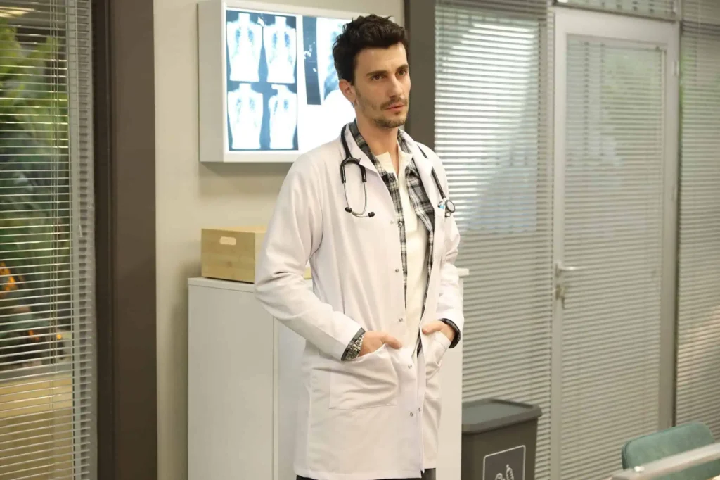 NOW opublikował pierwszy zwiastun swojej nowej, ambitnej produkcji „Doktor: Başka Hayatta”