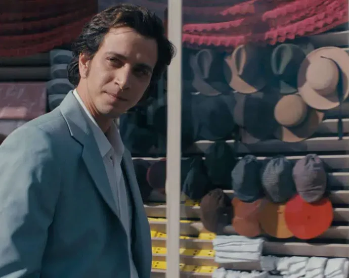 Netflix ogłosił datę premiery serialowej adaptacji światowego bestsellera Orhana Pamuka „Masumiyet Müzesi / Muzeum niewinności”!