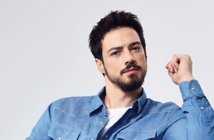 Mert Yazıcıoğlu Instagram profile