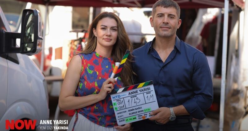 Anne Yarısı Instagram profile