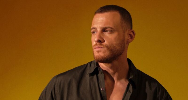 Kerem Bürsin Instagram profile